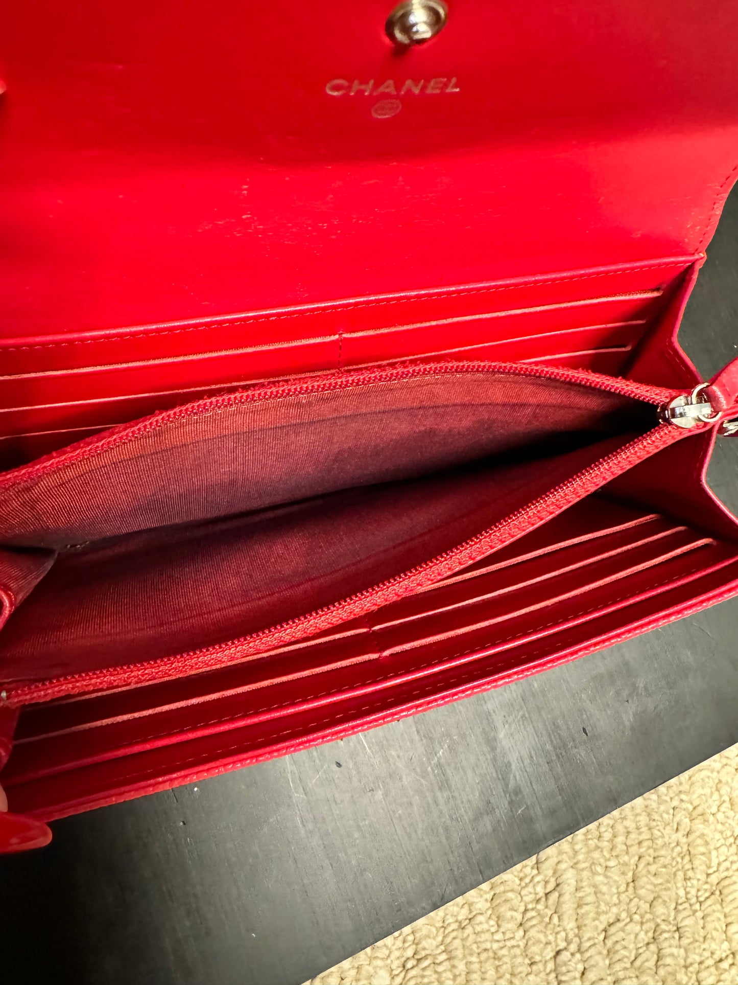 Timeless CC Vintage Chanel Red Caviar Skin Long Wallet Clutch/ WOC