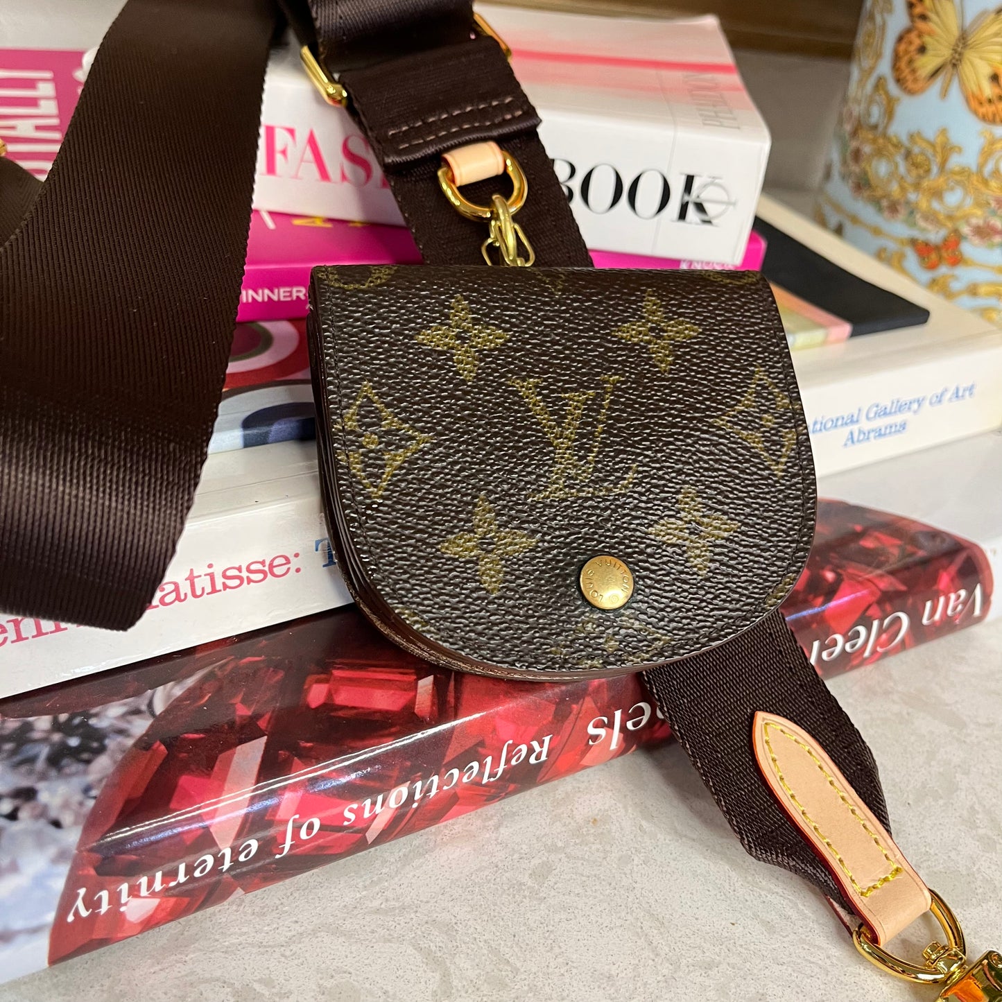 Louis Vuitton Vintage Coin Pouch - Convertible Micro Multi-Pochette Bag Charm waist bag
