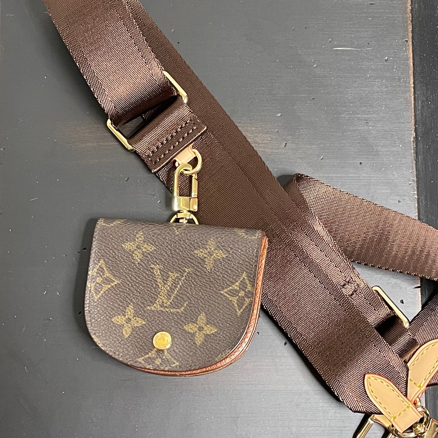 Louis Vuitton Vintage Coin Pouch - Convertible Micro Multi-Pochette Bag Charm waist bag