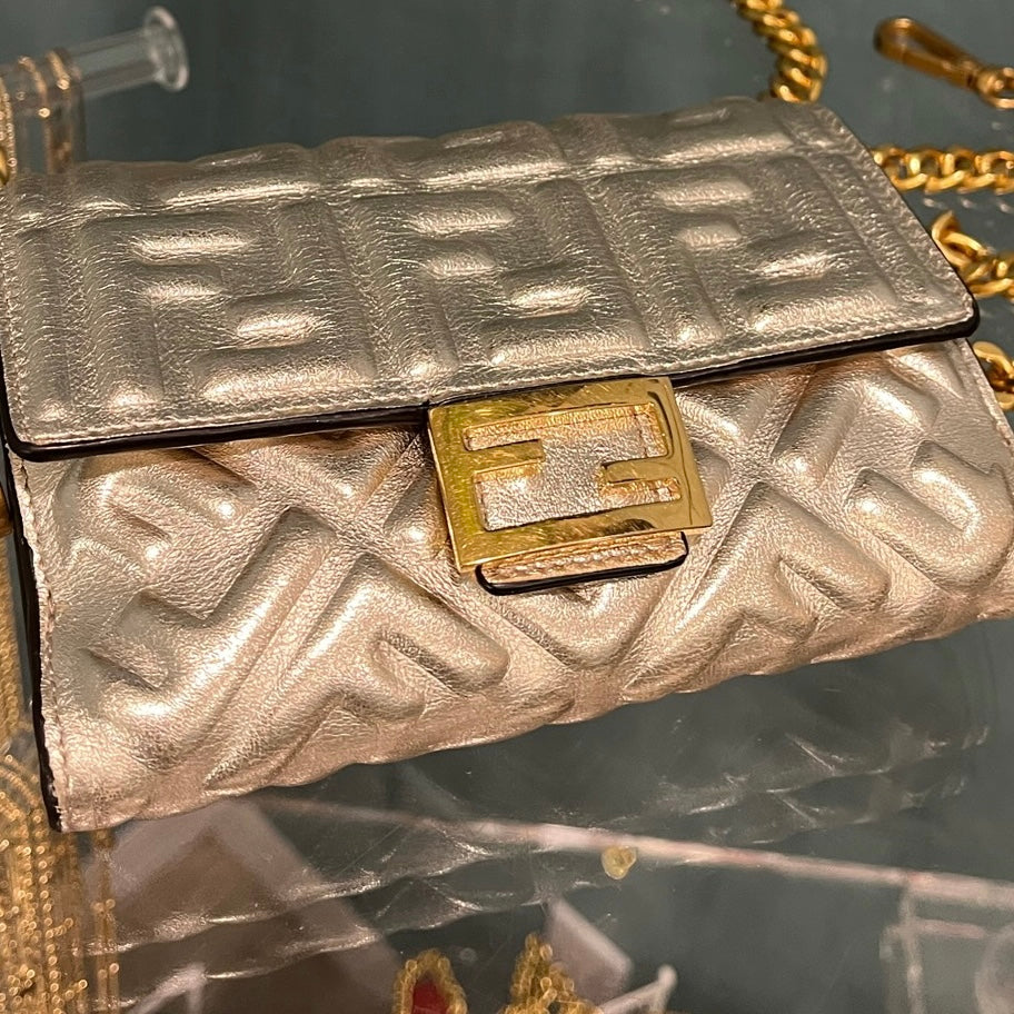 Gorg  FF Fendi metallic baguette trifold wallet